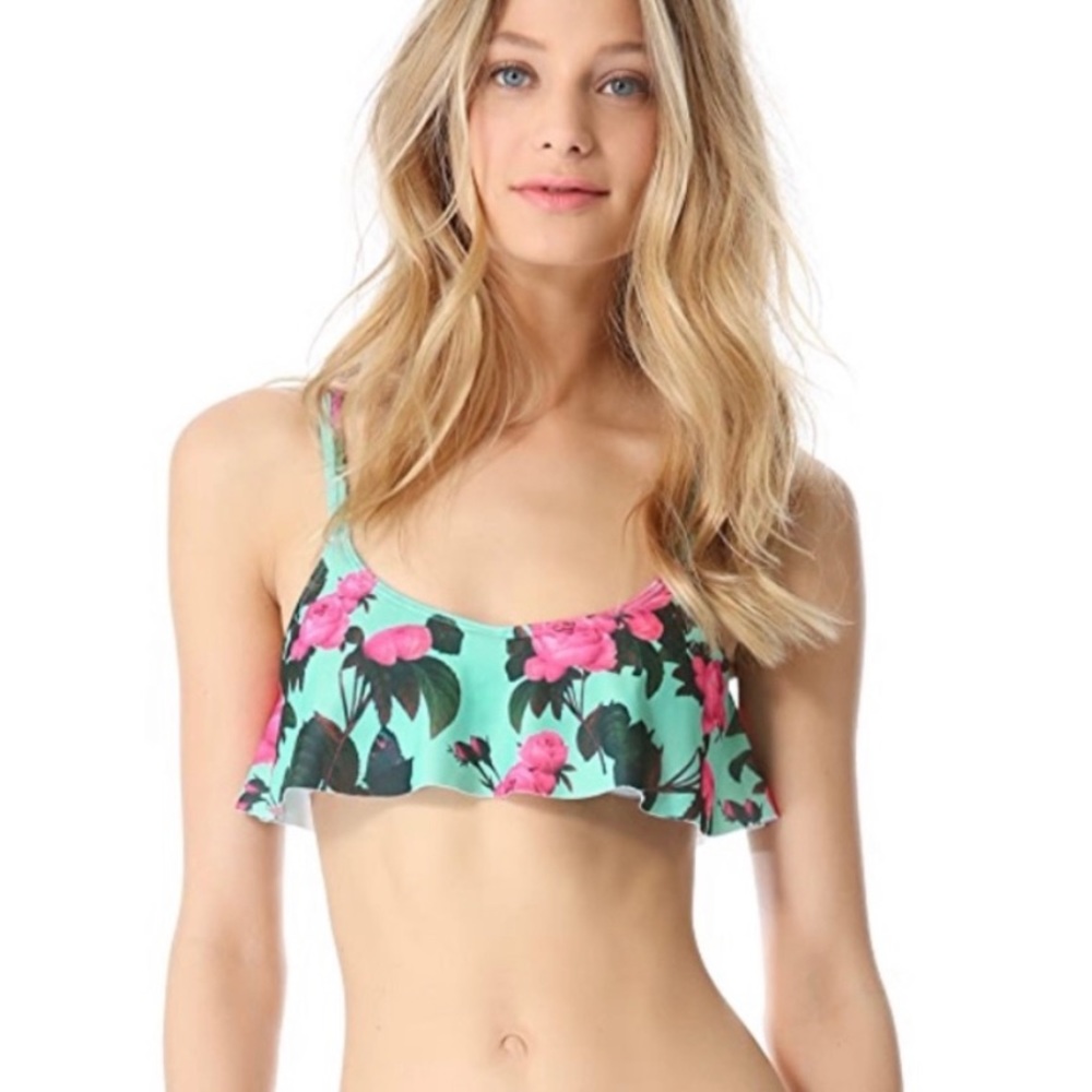 Beach riot Sophie Heartbreaker bikini top xs NWOT